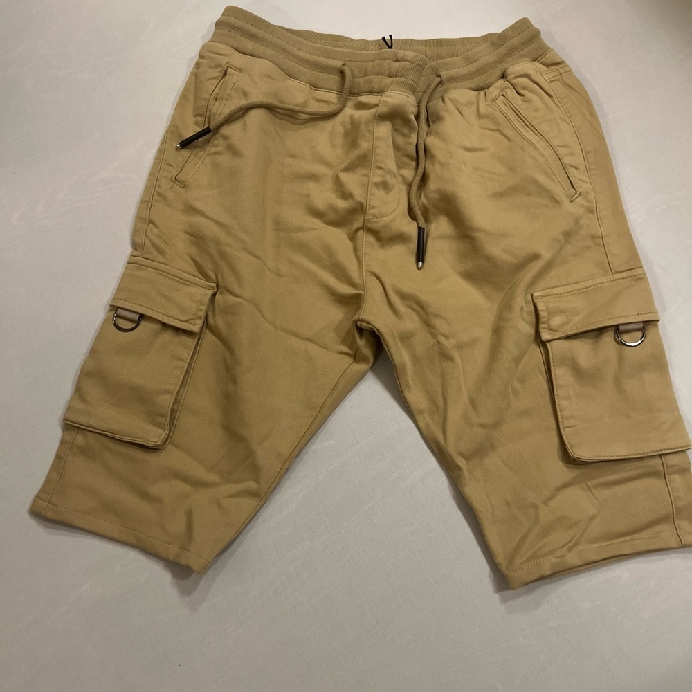 Men’s Beige Salvatore Cargo Shorts